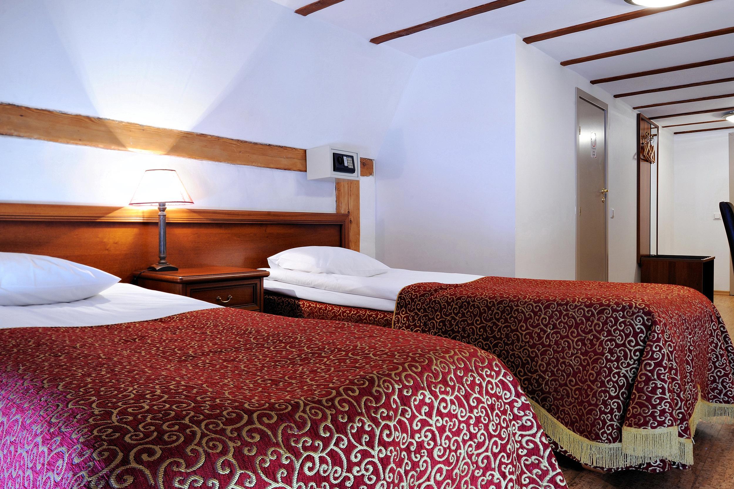 St.Olav Hotel Tallinn Buitenkant foto
