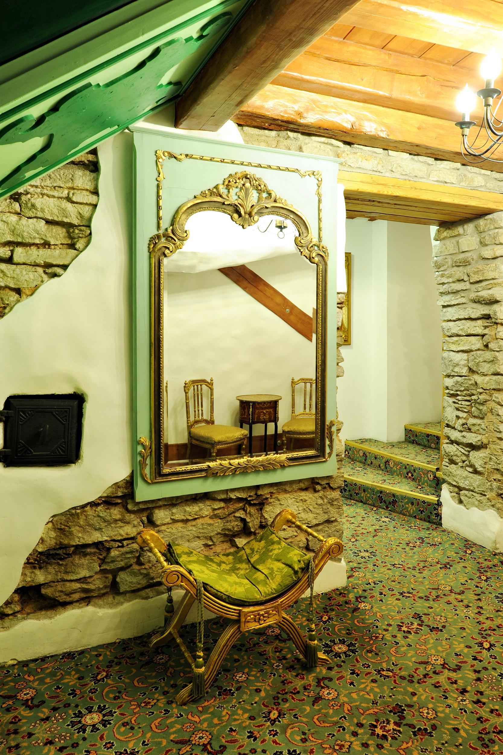 St.Olav Hotel Tallinn Buitenkant foto