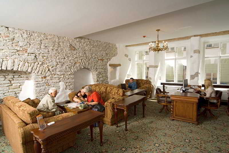 St.Olav Hotel Tallinn Buitenkant foto