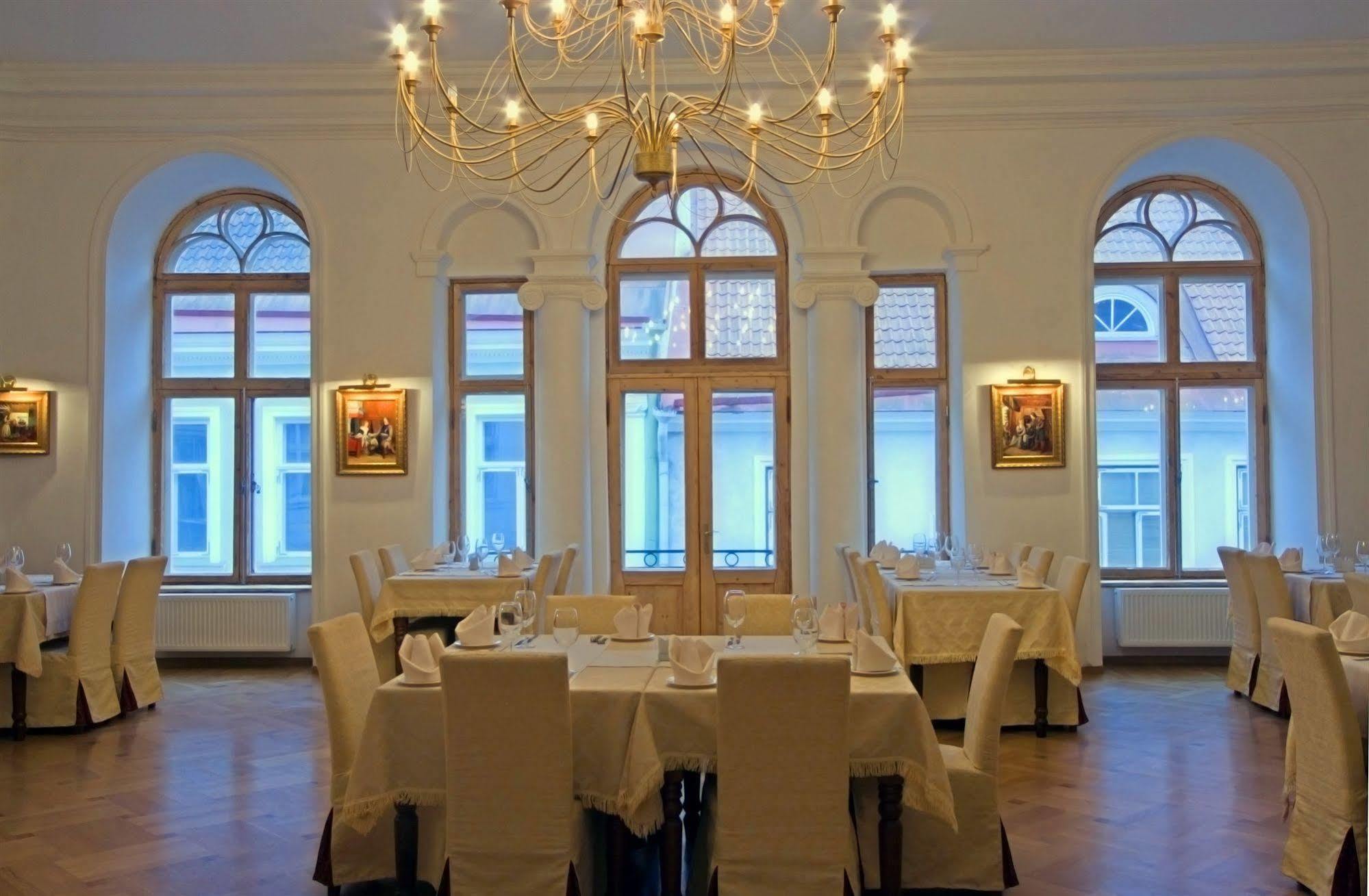 St.Olav Hotel Tallinn Restaurant foto